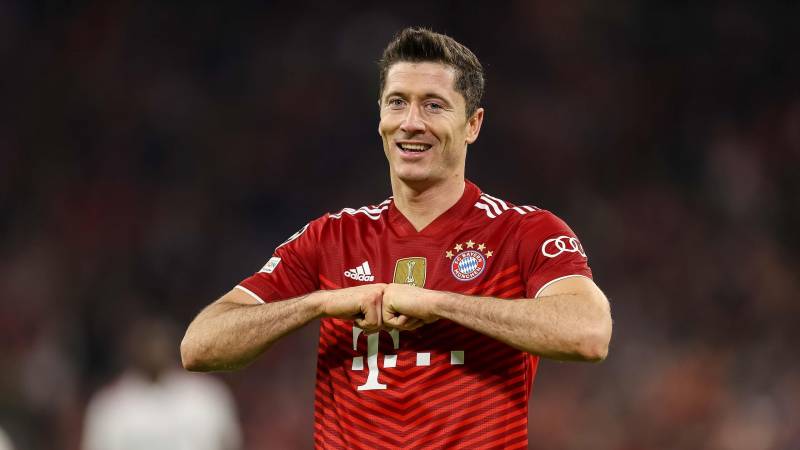 Barcelona 'will turn their sights to Bayern Munich striker Robert Lewandowski'