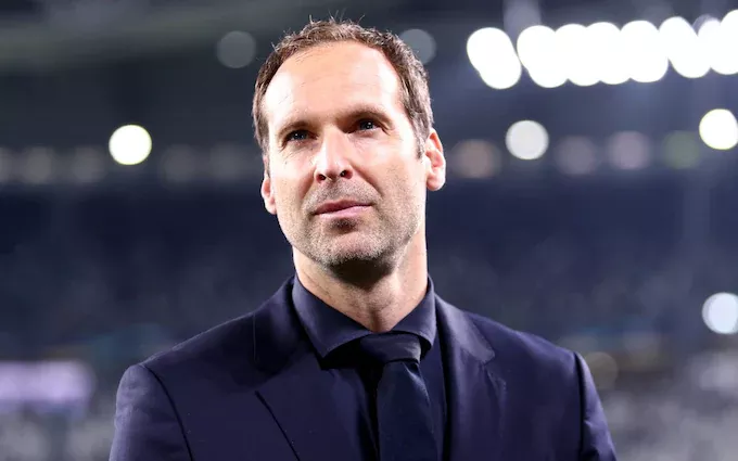 Petr Cech becomes latest official to leave Chelsea