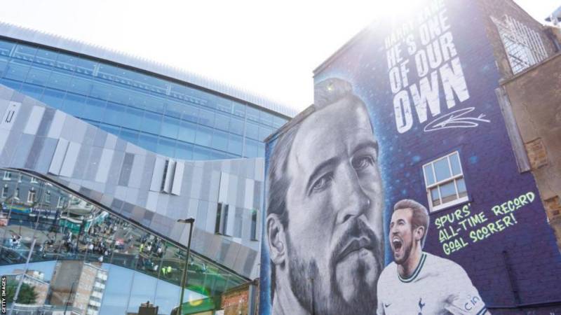 Harry Kane future: Will Tottenham striker remain at club next season?